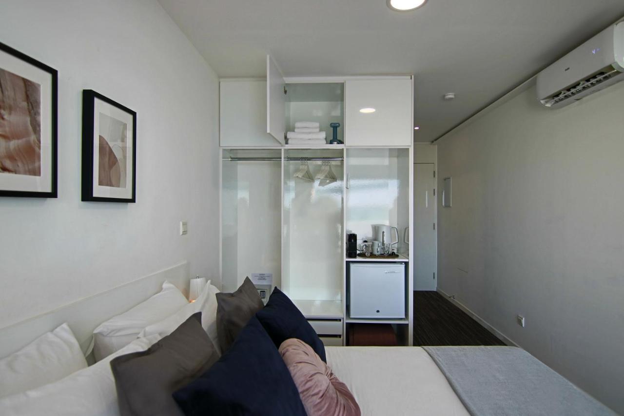 Phaedrus Living: Luxury Suite Nicosia 505 ภายนอก รูปภาพ